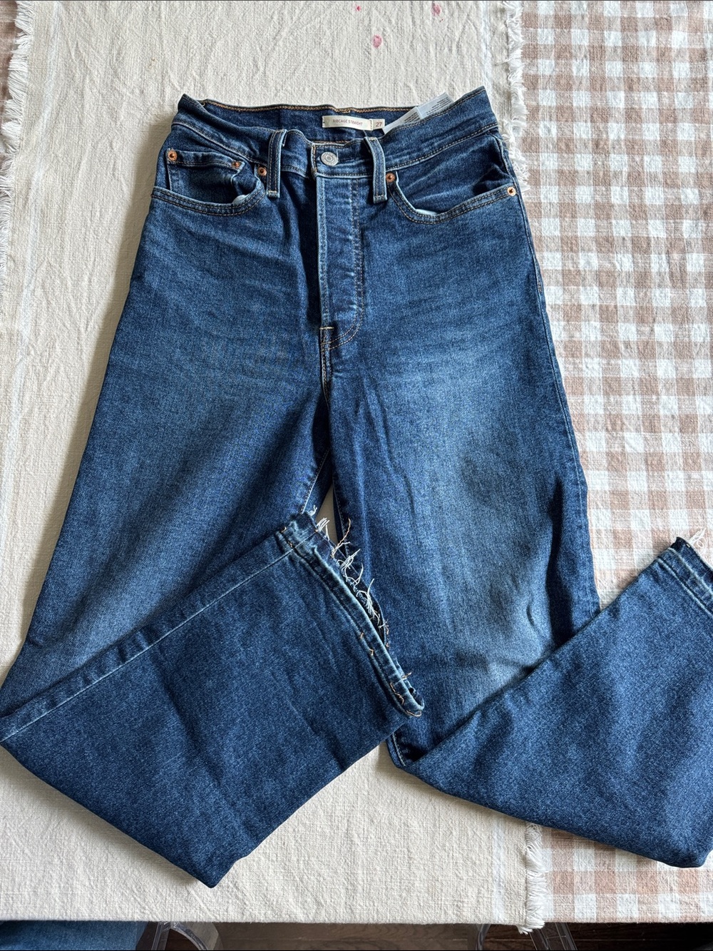 Levi's Dark Blue Cropped Ankle Jeans
